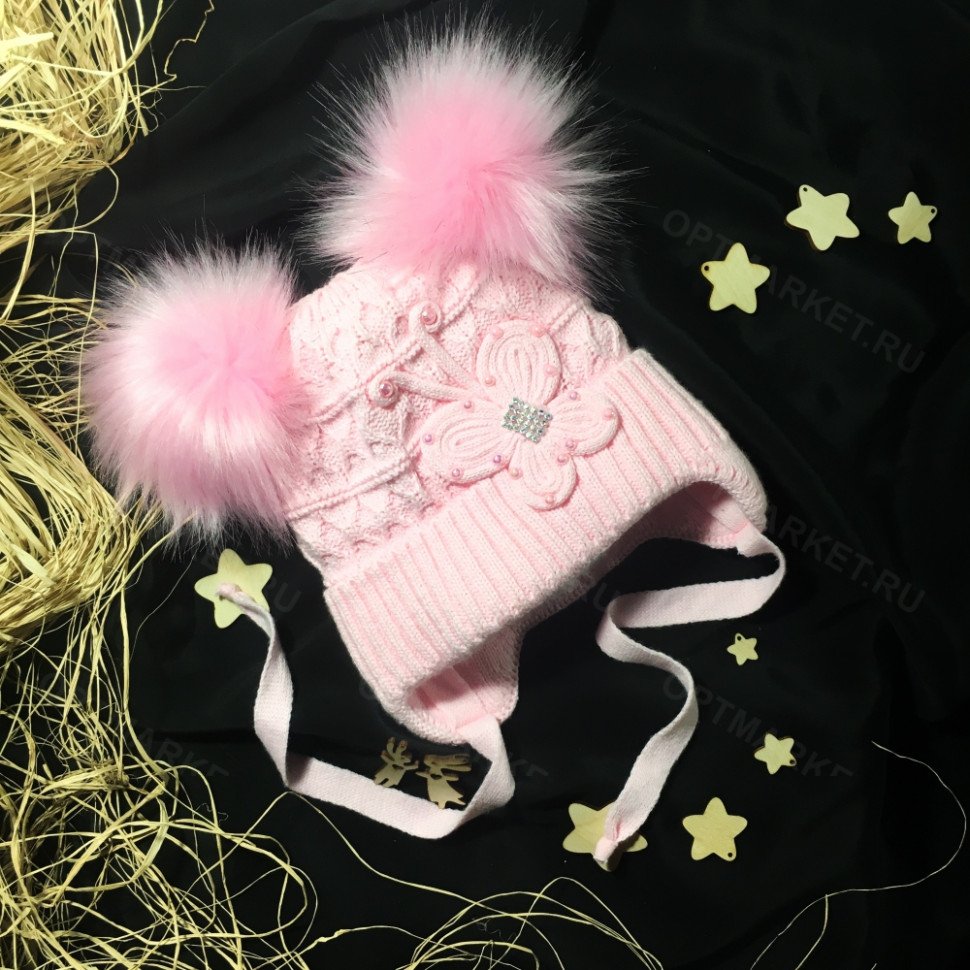Шапка с двумя помпонами и бабочкой (розовая) 