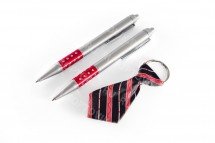 Подарочный набор: 2  ручки, брелок-галстук оптом