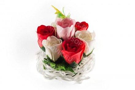 Подарочный набор: розы из мыла оптом 