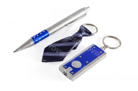 Подарочный набор: ручка, фонарик, галстук оптом 
