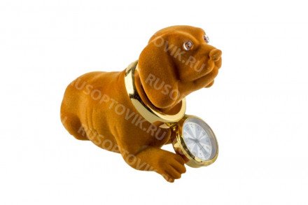 Собачка в авто с часами и с качающей головой оптом 