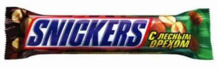 Шоколадный батончик Snickers С лесным орехом 81 г оптом 