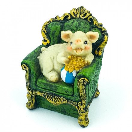 Копилка &quot;Свинка в кресле&quot; полистоун оптом 