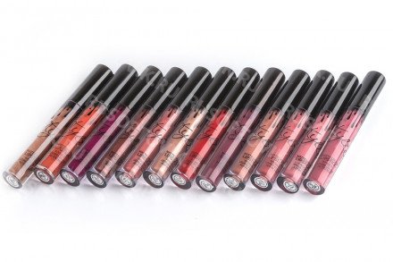 Жидкая матовая помада Kylie Lipstick (12шт) оптом 