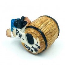 Копилка "Свинка пират с бочонком" полистоун оптом