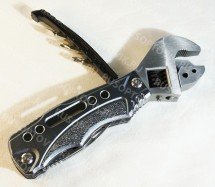 Мультитул разводной ключ 7 в 1 Traveler оптом