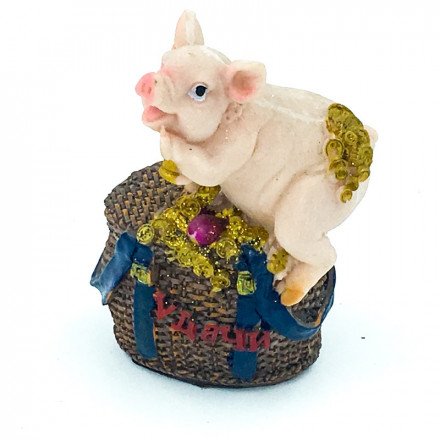Копилка &quot;Свинка с корзинкой&quot; полистоун оптом 