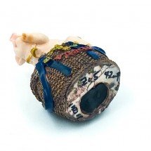 Копилка "Свинка с корзинкой" полистоун оптом